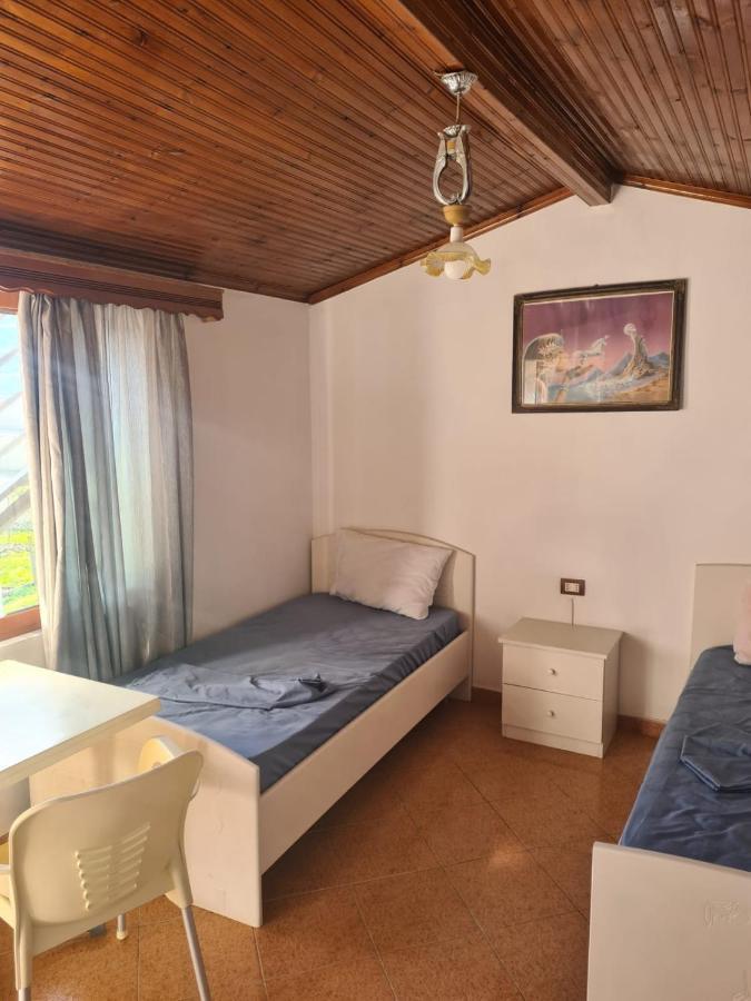 Guest House Ilir Берат Екстериор снимка