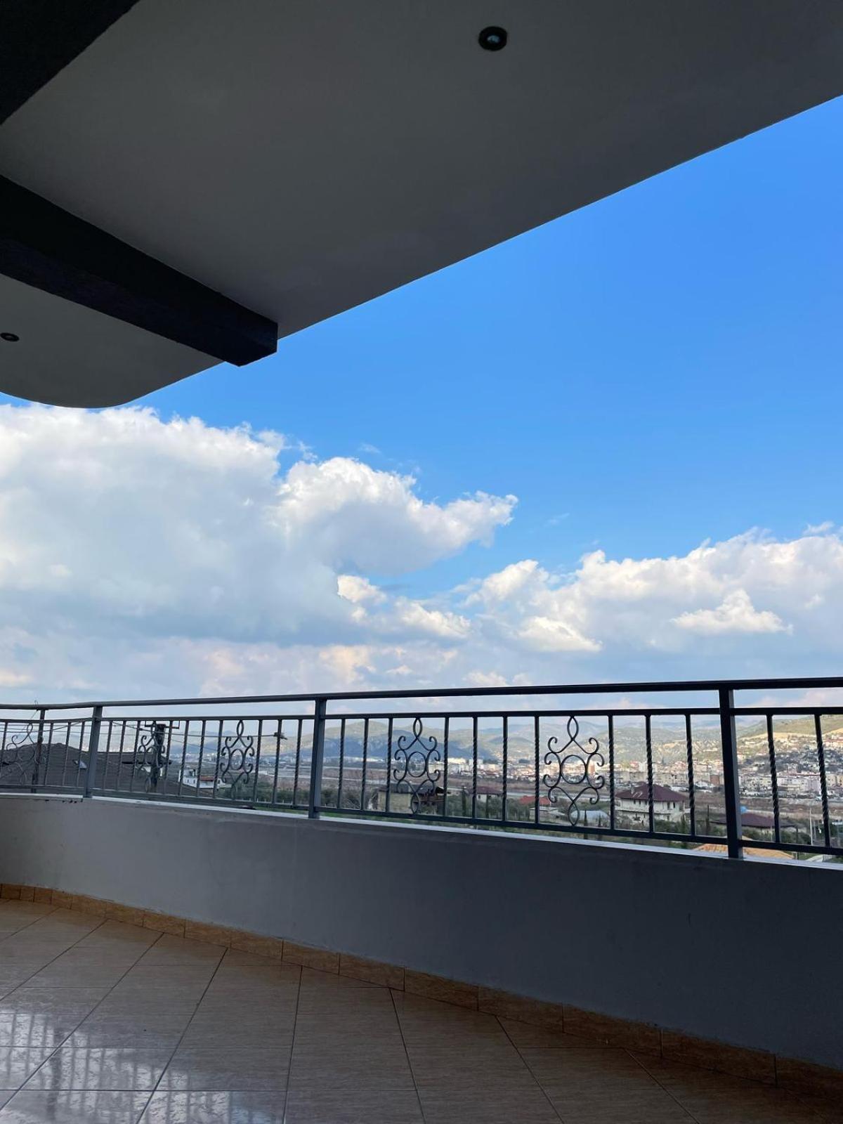 Guest House Ilir Берат Екстериор снимка